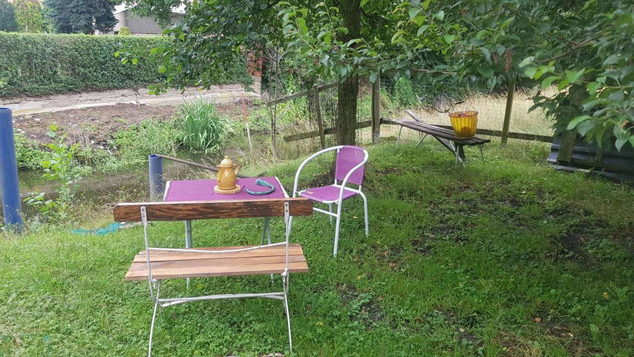 Zimmervermietung Zahn Baalberge Buitenkant foto