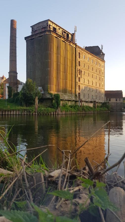 Zimmervermietung Zahn Baalberge Buitenkant foto